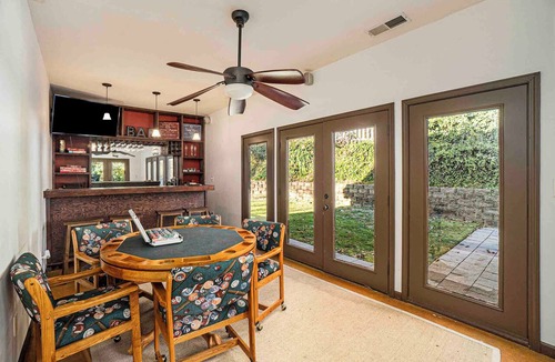 Douglasville House | Riverfront Cabin w/Hot Tub & Outdoor Movie Screen. Quiet Retreat In The Woods!