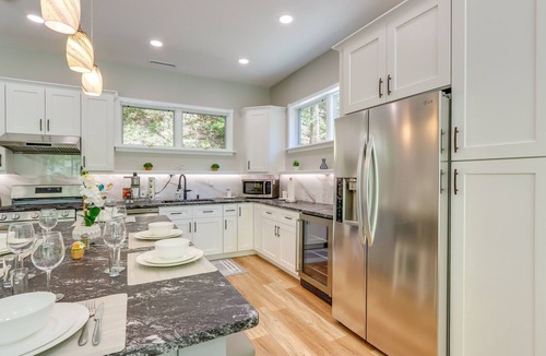 Hayesville House | Riverfront Hayesville Retreat: Fishing & Kayaking!