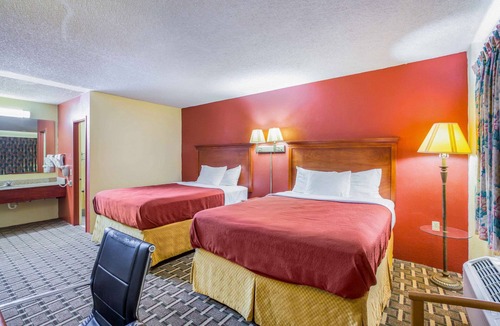 Bonifay Hotel | Rodeway Inn Bonifay