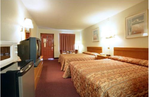 Cartersville Hotel | Rodeway Inn
