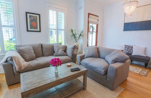 Old Village House | Rooftop deck w/ panoramic views; walk to shops, bars & restaurants or enjoy our high end kitchen!