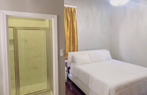 Bywater House | Rooms for rent with private bed/bath in beautiful Marigny home