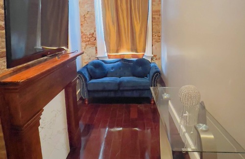 Bywater House | Rooms for rent with private bed/bath in beautiful Marigny home