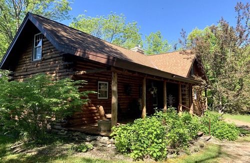 Baileys Harbor House | Rustic Log Home located near Baileys Harbor