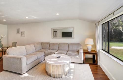 Wesley Chapel Apartment | Saddlebrook Golf Course view Condo with Kitchen