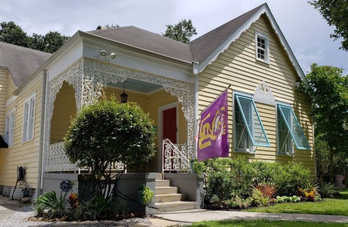 Gentilly Terrace House | Safe, Spacious, Parking, 3200 sq ft, 5 bedr, 4 baths, 7 beds