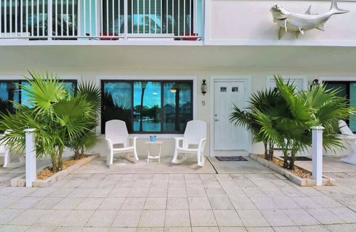 Stuart Apartment | Sailfish Suites 5 - Waterfront Lodging