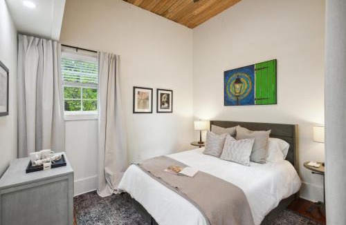 Faubourg Marigny House | Saint Claude Stunner