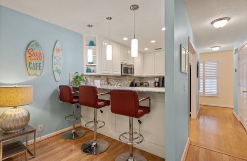 Demere Park Condo | Salt & Light - Demere Landing Villa with Community Pool