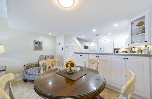 Crescent Beach Condo | Sandpiper 207-Starfish Shores