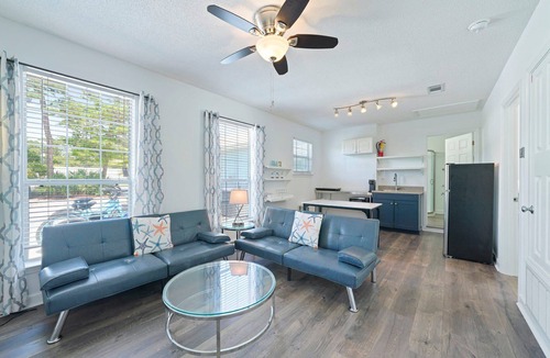 Gulfview Heights House | Sandy Daze - Vacation Rental on 30A Close to the Beach with Hot Tub