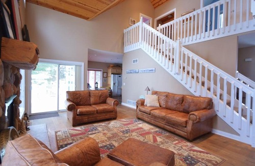 Redgranite House | Sandy Shores
