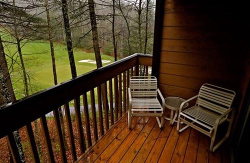 Sapphire Resort | Sapphire Valley - One Bedroom Forest Retreat