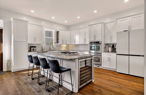 Dixon Park House | Savannah Getaway | Private Pool & Walkability to Everything by Lucky Savannah