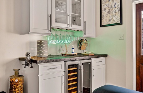 Dixon Park House | Savannah Getaway | Private Pool & Walkability to Everything by Lucky Savannah