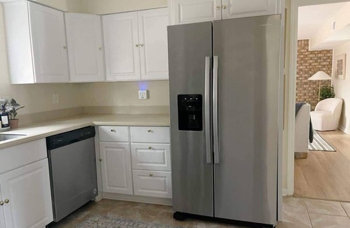 Whitemarsh Island House | Savannah pet-friendly house near beach & downtown