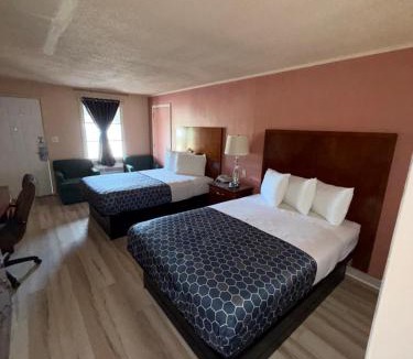 Perry Hotel | Scottish Inn and Suites Perry