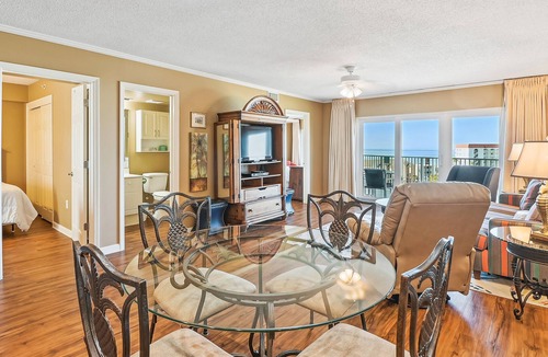 Fort Walton Beach Condo | Seacrest 708 is a Gulf Front 2 BR on Okaloosa Island