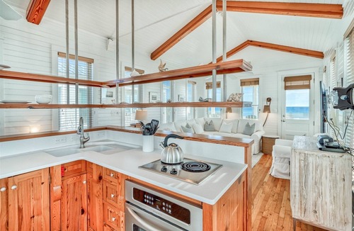 Seaside Cottage | Seaside's Chic Gulf-Front Retreat, Renovated with Elegant Design, Ocean Views, and Jacuzzi!