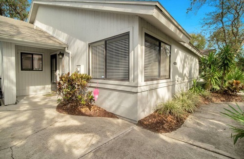 New Smyrna Beach Villa | SeaWoods VILLA. WALK to the Beach!