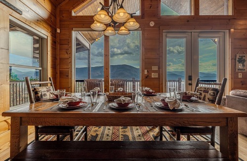 Sevierville Cabin | Secluded 1.5ac Luxury Cabin w/Hot Tub, Pool Table, & AMAZING MOUNTAIN VIEWS!