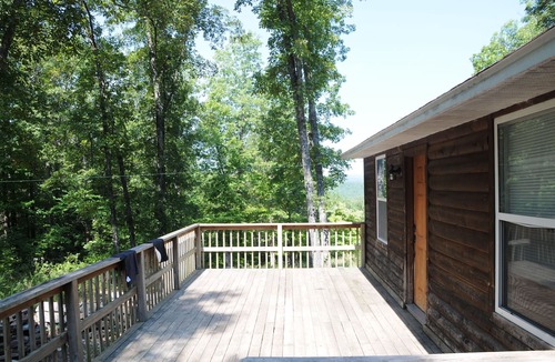 Harrison Cabin | Secluded Mountain Cabin on 50 acres, 5 miles to Buffalo River