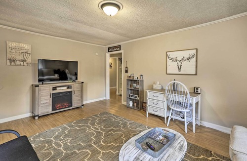 East Ridge House | Secluded Rossville Retreat: 6 Miles to Chattanooga