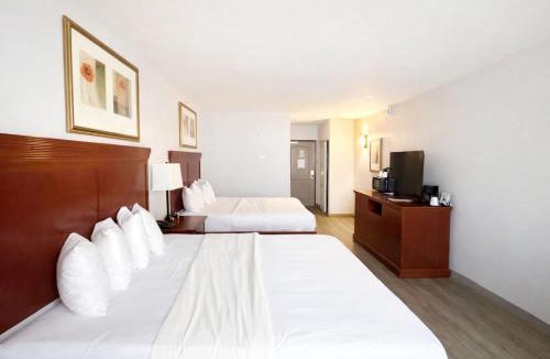 Seffner Hotel | Seffner Inn and Suits