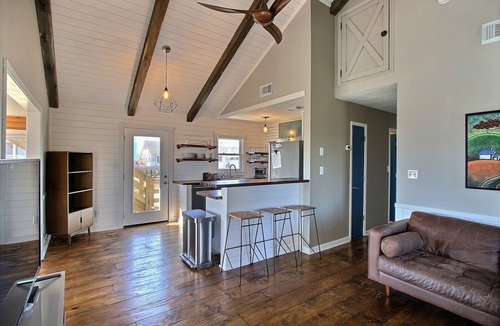 Rodanthe House | Semi-oceanfront/pet friendly/4 br - Mahalo House. Steps to beach