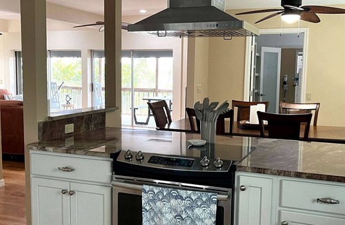 Placida Cottage | Serene Bayfront Cottage with Private Dock and Beach Access near Florida’s Coastal Paradise