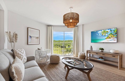Tavernier Apartment | Serene Oceanfront Keys Condo