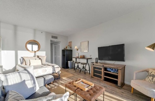 Fort Walton Beach House | Serene Waterfront Studio Fort Walton Beach Condo