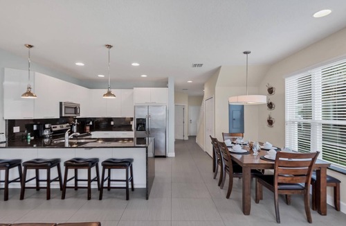 Clear Creek House | Serenity - 3 Bed 3 Baths Townhouse