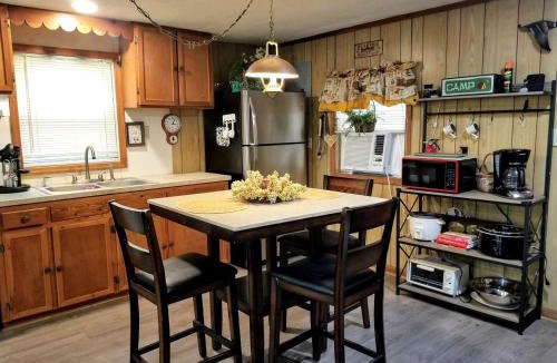Claxton House | Serenity by the River: Glamping in Claxton, Georgia