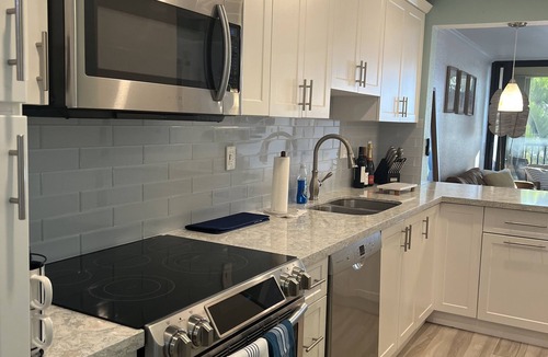 Key Largo Apartment | Serenity Moon Bay!