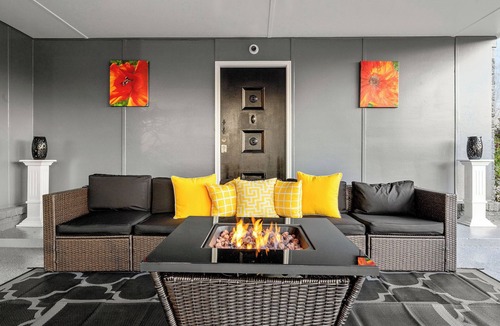 Fayetteville House | Serenity Spot- Charming 3-bedroom house 20 minutes from the Airport.