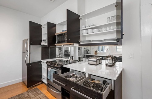 Brookwood Apartment | (SH) Spacious 3BR World Cup Stay for 6 Guests