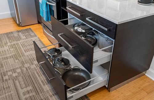 Brookwood Apartment | (SH) Spacious 3BR World Cup Stay for 6 Guests