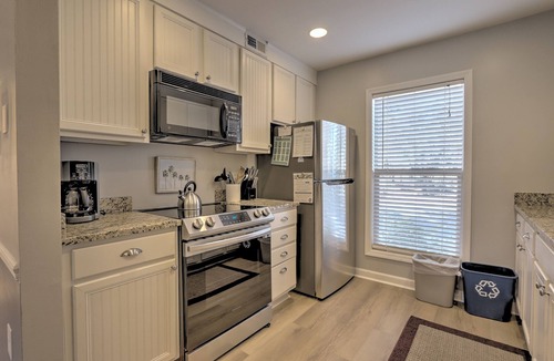 The Cottages Cottage | Shipyard Cottage - Private Beach & Golf! Pet Friendly! Free beach chairs,towels.