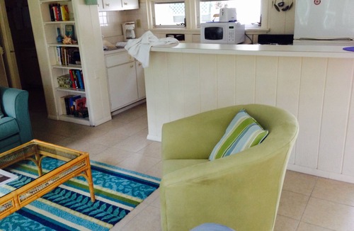 Siesta Key Cottage | Siesta Key Old Florida Cottage, Great Location at a Great Price