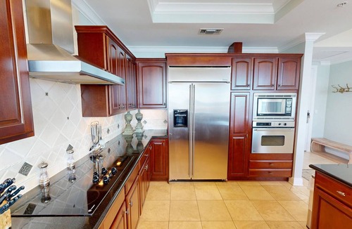 Destin Condo | Silver Beach Towers 1905E is a Gulf Front 3 BR Penthouse - views are spectacular