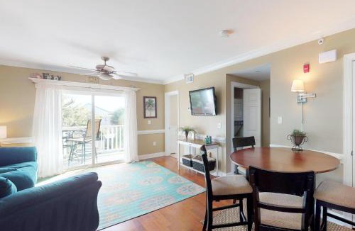 Savannah Beach House | Silver Shores Unit 8