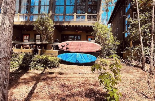 Logan House | SilverRock Lakeside Retreat Community Pool Wtrfrntnn