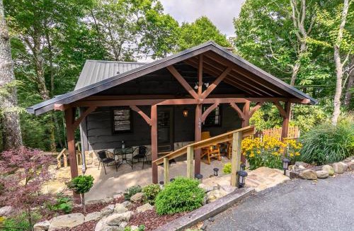 Blowing Rock House | Sky Laurel Cottage
