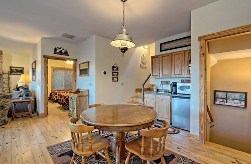 Sky Valley House | Sky's The Limit - Snow tubing mins away, Mountain Views, game room, sleeps 14