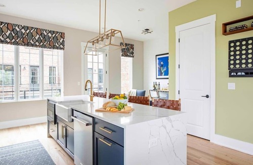 Castleberry Hill House | Sky's the Limit