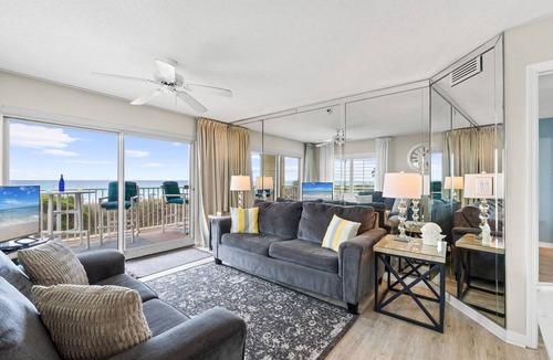 Fort Walton Beach Condo | SL 101: Sugary Sands - Cute and Cozy with Beautiful Upgrades!