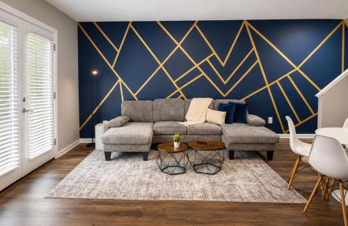Shannon House | Slate n Cedar Hoover Designer Townhome