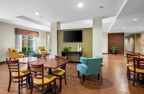 Jasper Hotel | Sleep Inn & Suites Jasper I-22