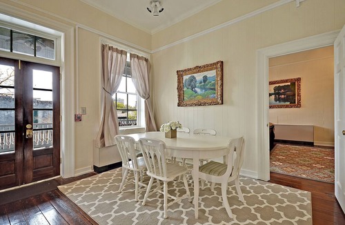 Charleston Historic District Condo | Sleeps 10-12- Downtown Charleston- AUG & SEPT DISCOUNTED
